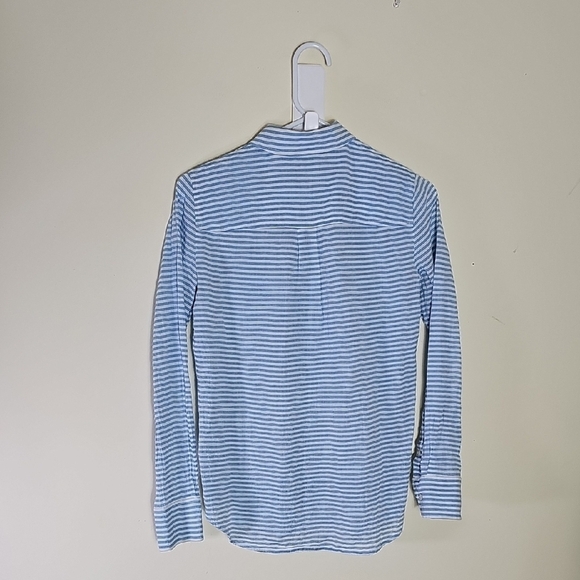 J. Crew Blue and White 3 button openn front Polo Shirt Size XXS - Picture 6 of 6